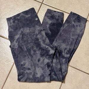 Lululemon Black & Gray Tie-Dye Leggings Sz 8